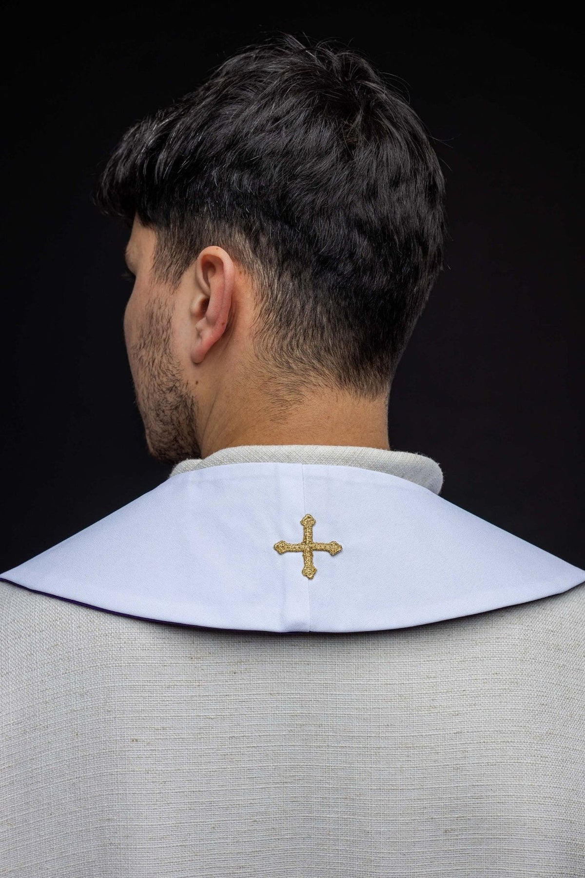 White Stole Embroidered with the IHS Monogram KST/053/04/12 BIAŁY - CHASUBLES.COM
